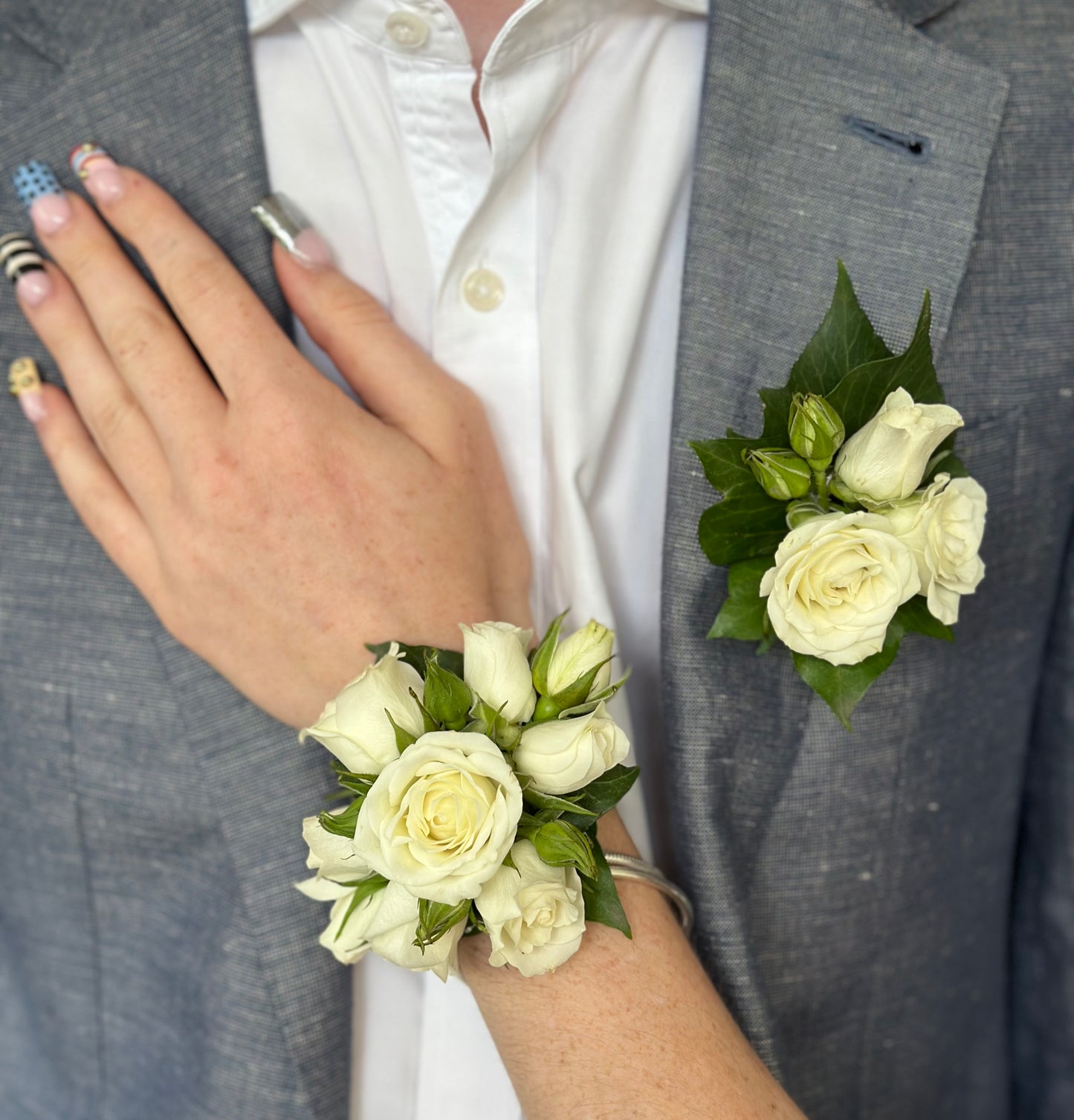 Snow Sprout Corsage & Buttonhole