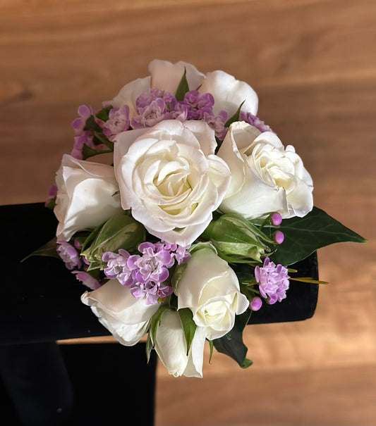 Snow Twilight Corsage